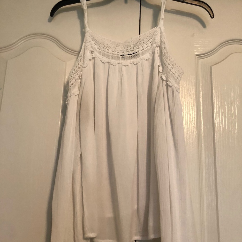 Women’s White Bell Sleeve Off the Shoulder Top